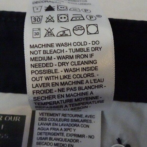 Levi's Mom Jeans Women's Size 28x30 Black Blended Fabric Tapered - Picture 12 of 12